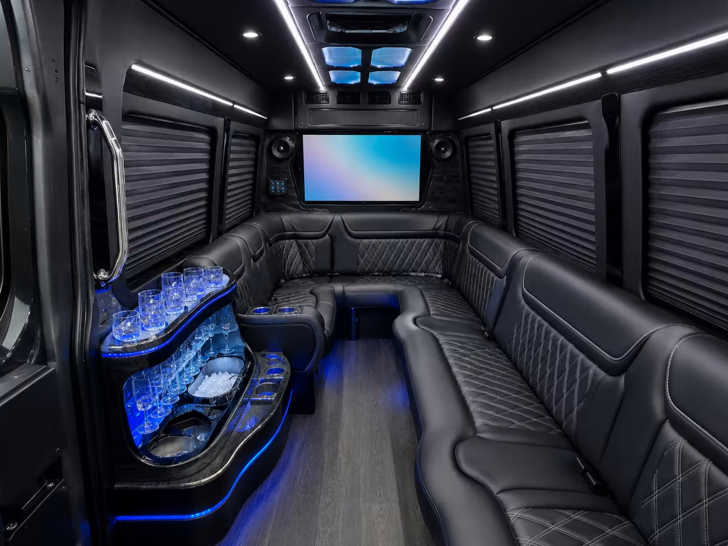 look no further for lakewood field trip transportation to new york city and philadelphia