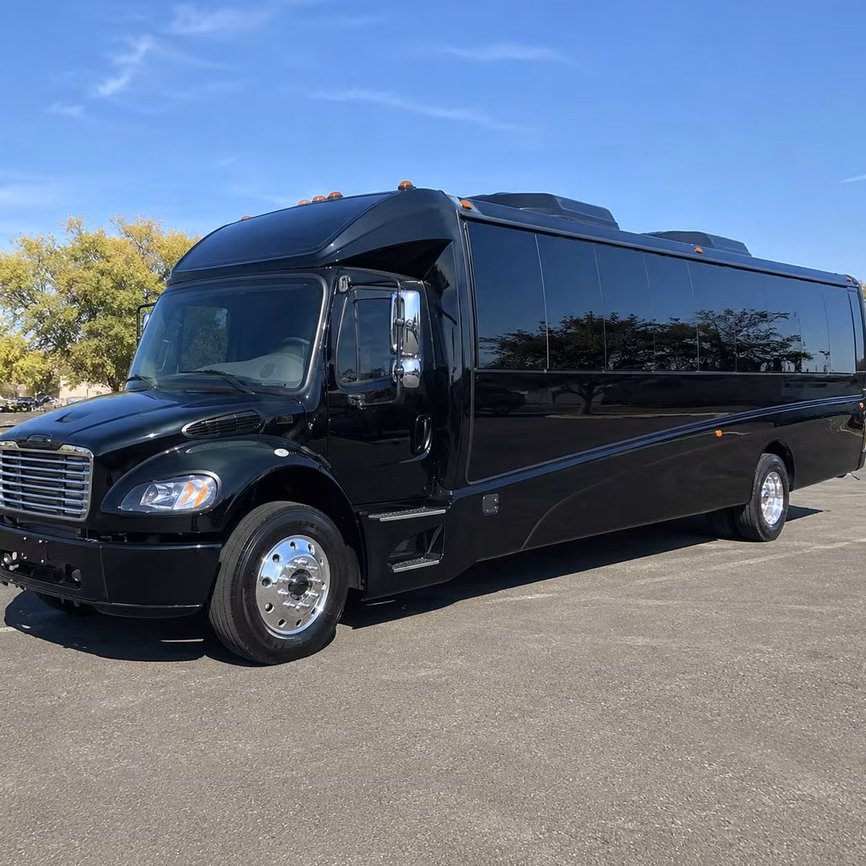 use a minibus or charter bus for corporate and employee shuttle services in lakewood